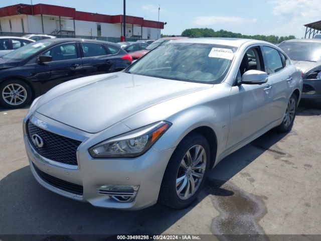 Photo 1 VIN: JN1BY1AR9JM220139 - INFINITI Q70 