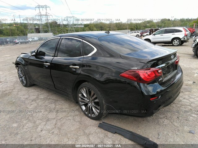 Photo 2 VIN: JN1BY1AR9KM585051 - INFINITI Q70 