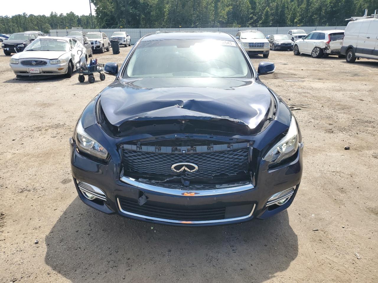 Photo 4 VIN: JN1BY1PP0HM170618 - INFINITI Q70 