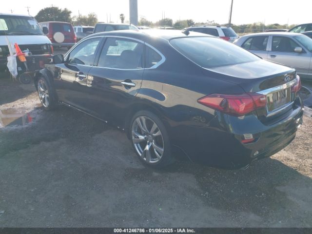 Photo 2 VIN: JN1BY1PP0JM330857 - INFINITI Q70L 