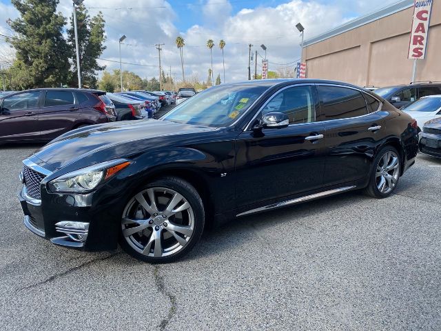 Photo 2 VIN: JN1BY1PP1JM330219 - INFINITI Q70L 