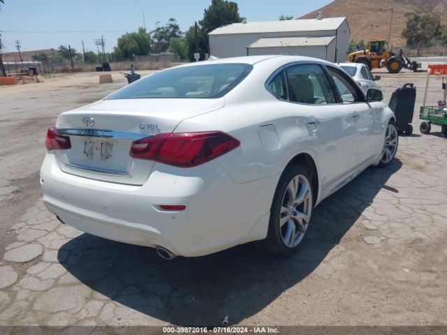 Photo 3 VIN: JN1BY1PP9JM330226 - INFINITI Q70L 