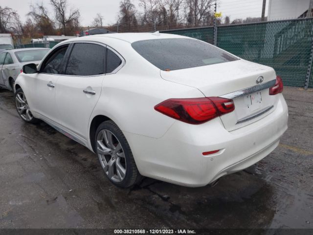 Photo 2 VIN: JN1BY1PR0HM210245 - INFINITI Q70L 