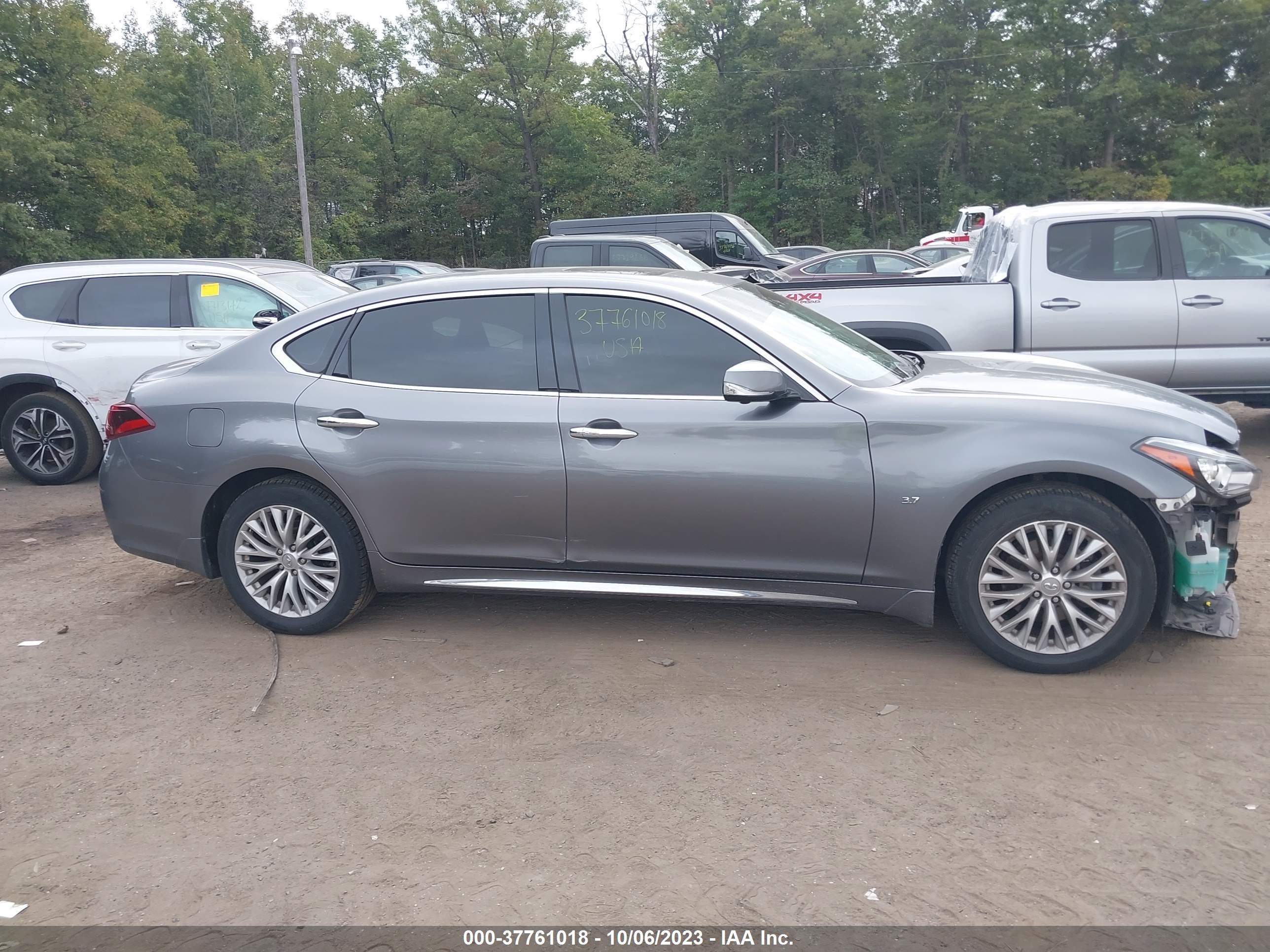 Photo 12 VIN: JN1BY1PR1FM830308 - INFINITI Q70 