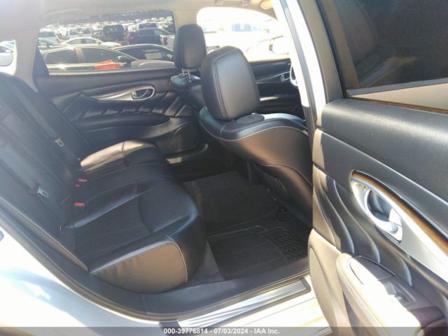 Photo 7 VIN: JN1BY1PR4JM370750 - INFINITI Q70L 