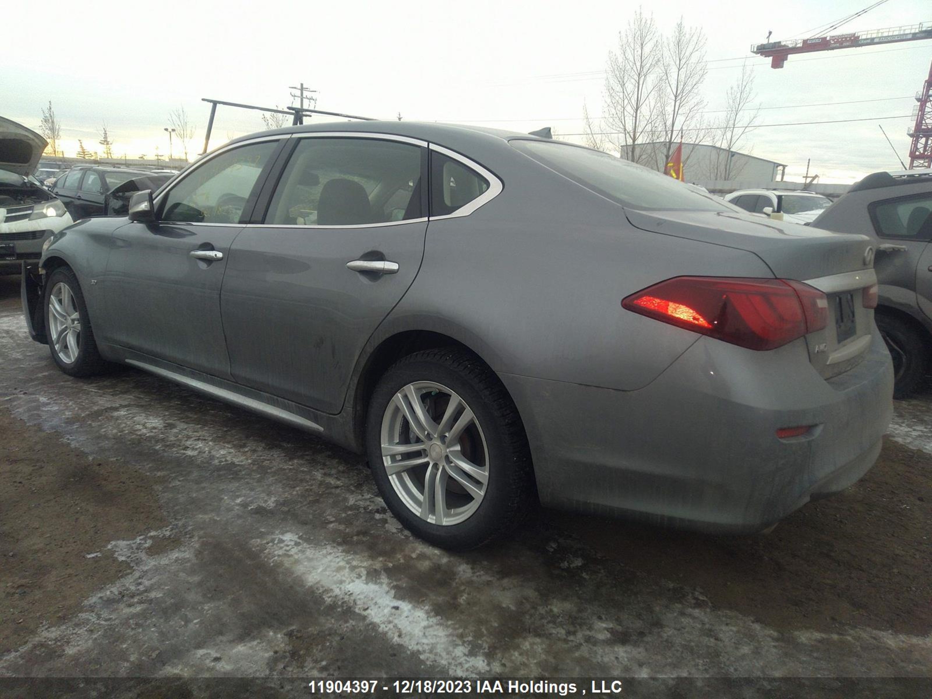 Photo 2 VIN: JN1BY1PR5GM721223 - INFINITI Q70 