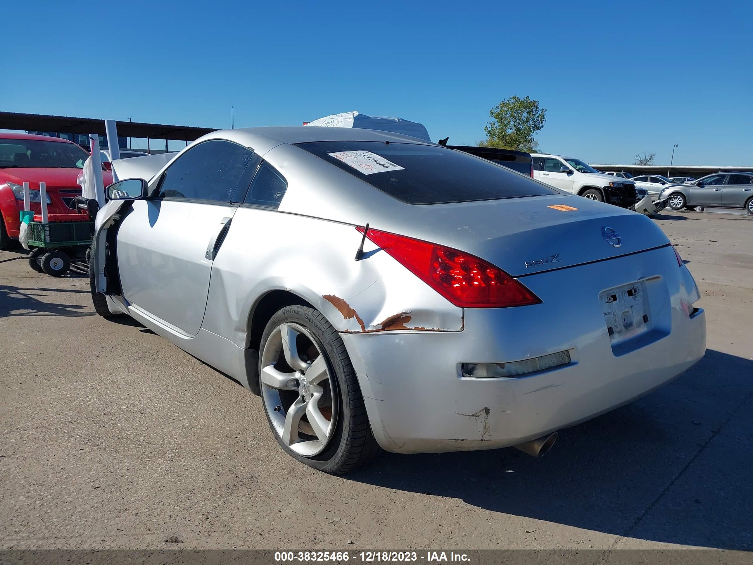 Photo 2 VIN: JN1BZ34D18M701358 - NISSAN 350Z 