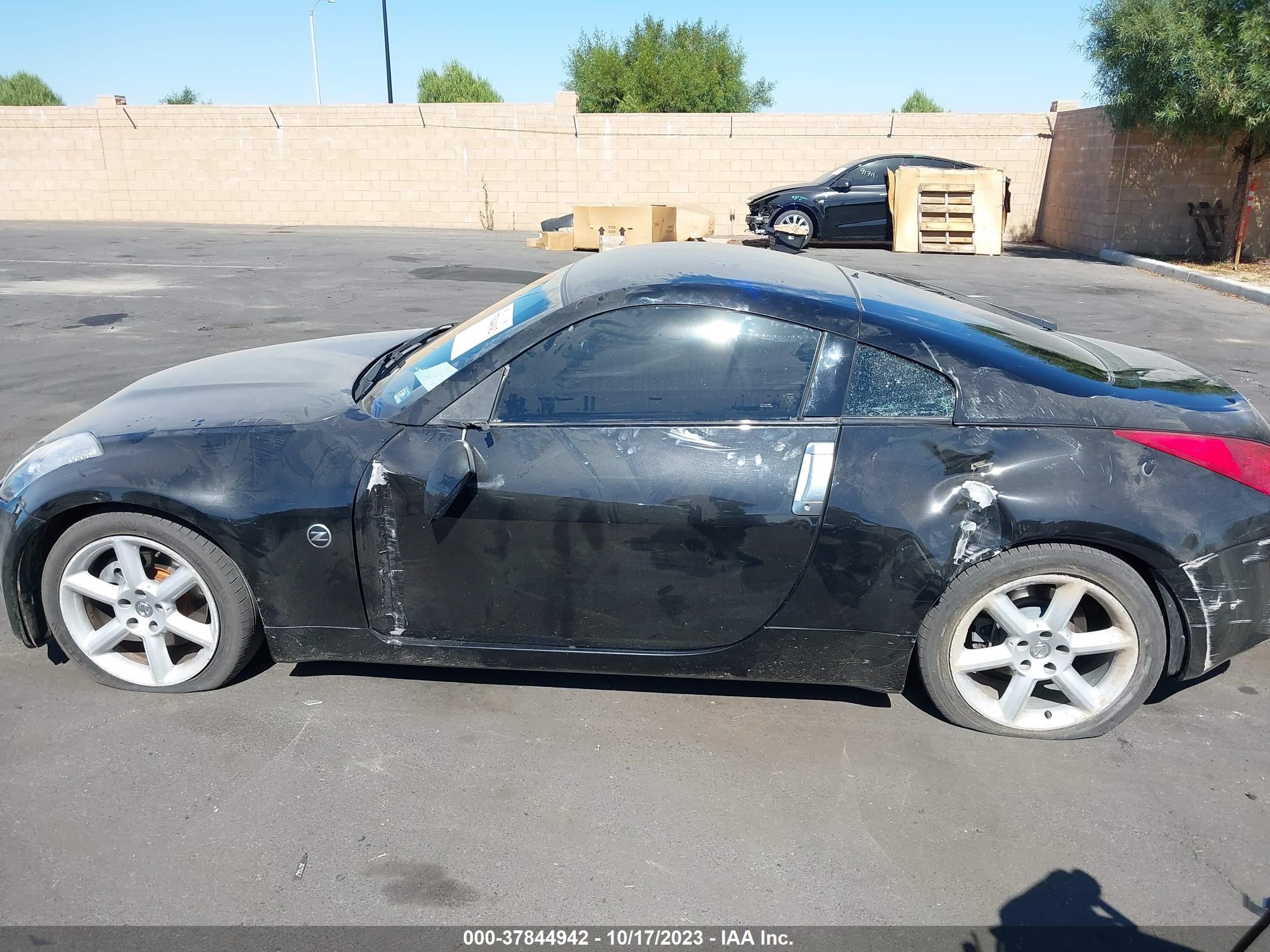 Photo 13 VIN: JN1BZ34D27M505668 - NISSAN 350Z 