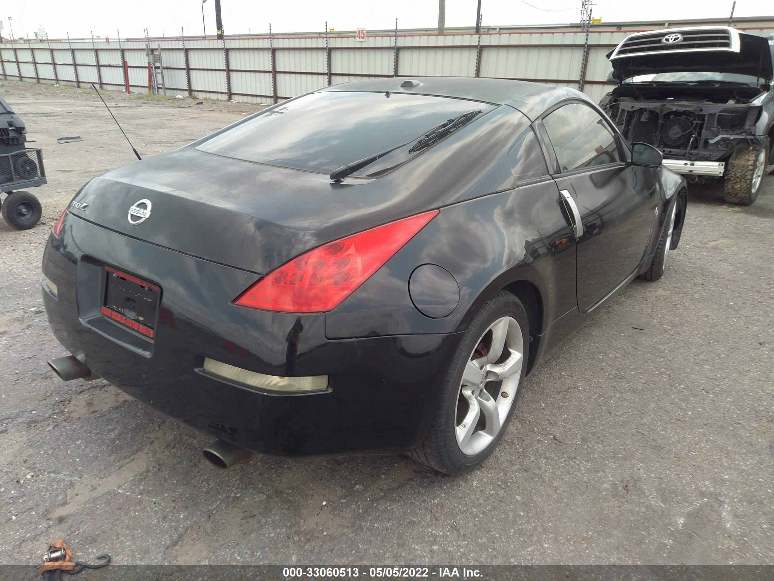 Photo 3 VIN: JN1BZ34D28M703894 - NISSAN 350Z 