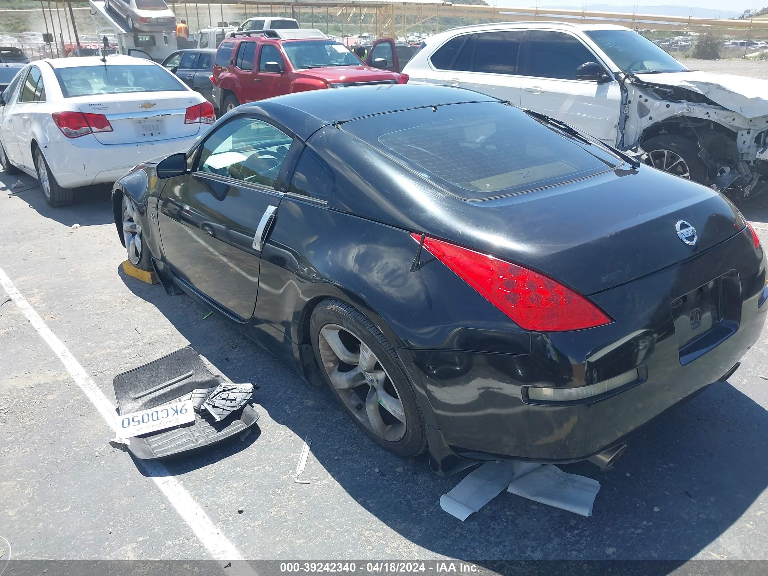 Photo 2 VIN: JN1BZ34DX7M500265 - NISSAN 350Z 