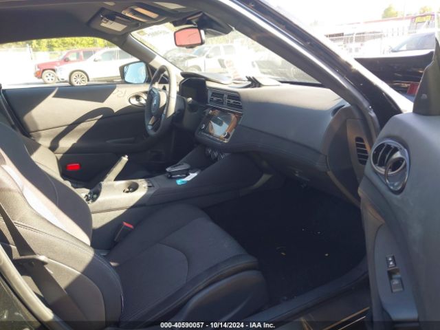 Photo 4 VIN: JN1BZ4AH1PM311940 - NISSAN NISSAN Z 