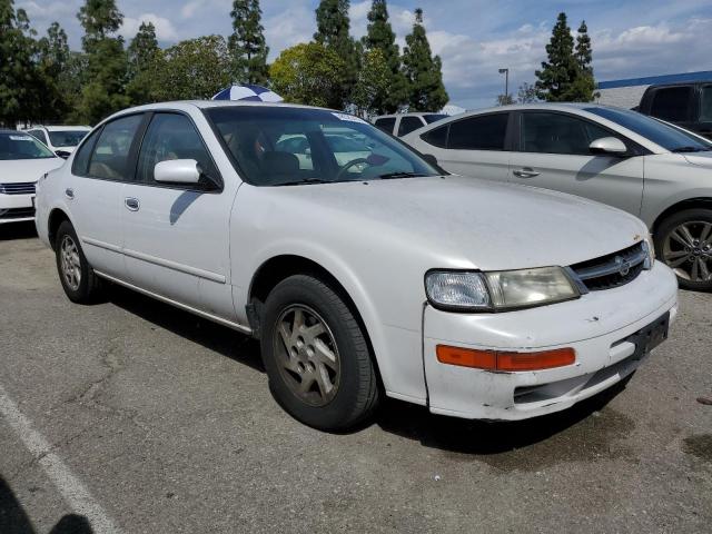 Photo 3 VIN: JN1CA21D0VT202384 - NISSAN MAXIMA 