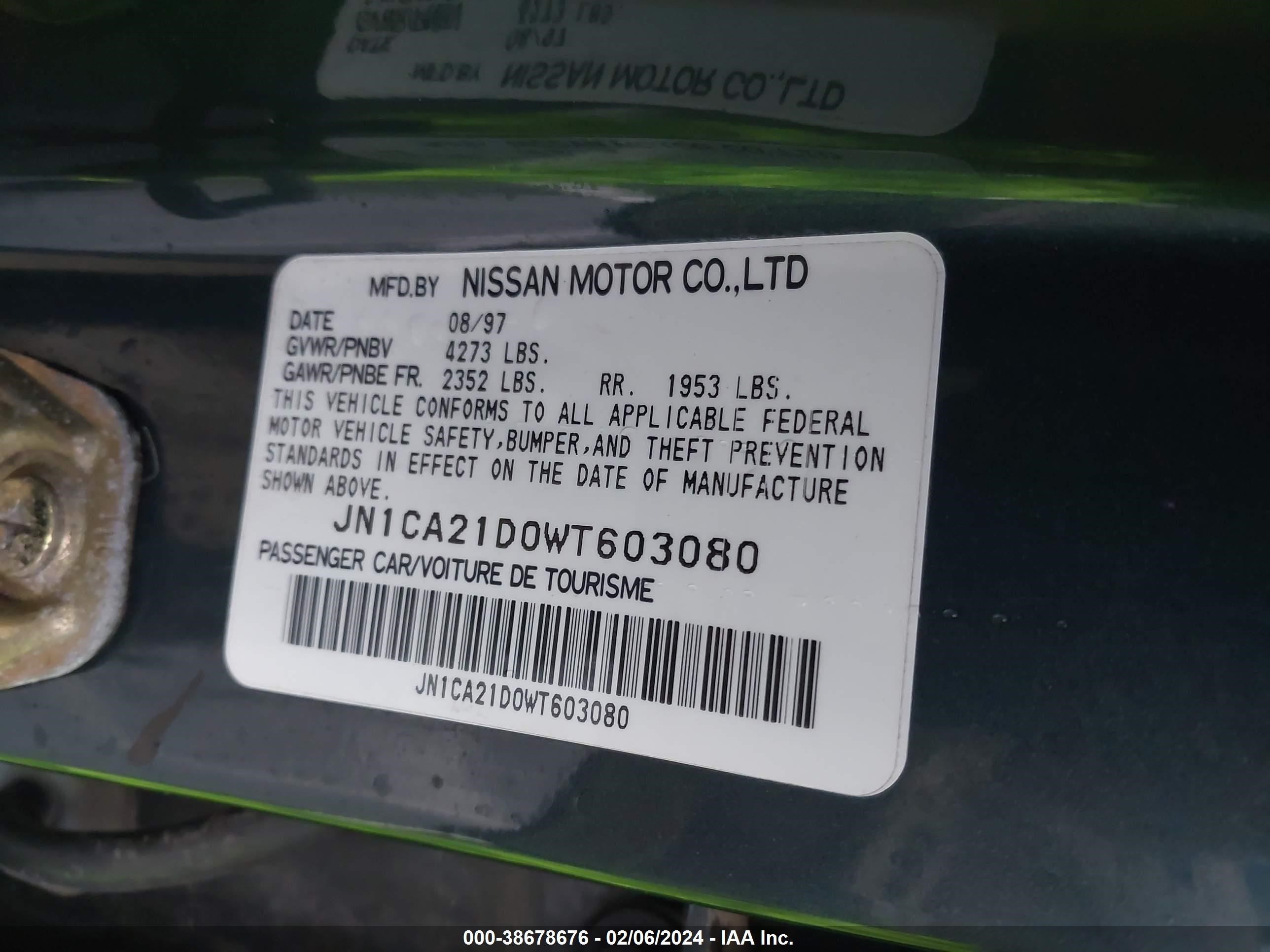 Photo 8 VIN: JN1CA21D0WT603080 - NISSAN MAXIMA 