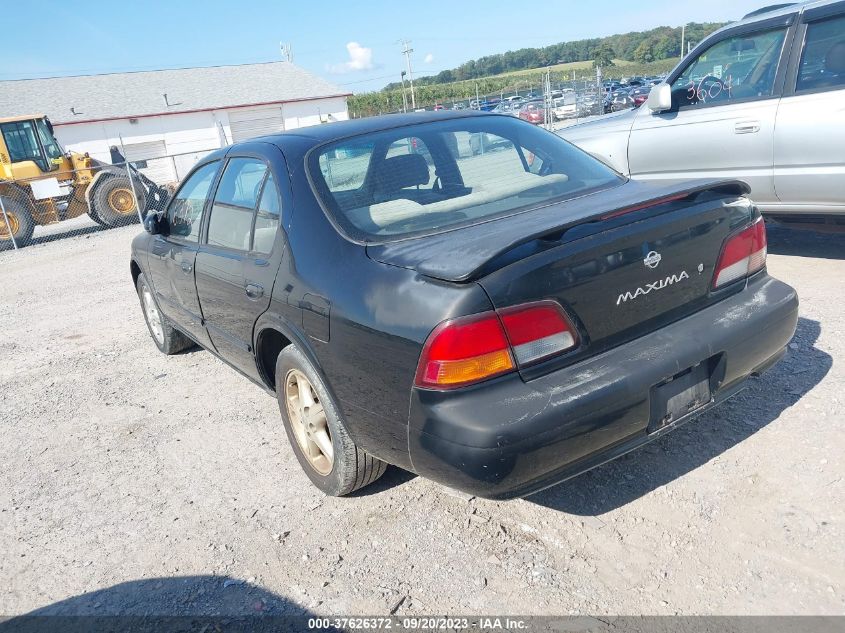 Photo 2 VIN: JN1CA21D0WT605914 - NISSAN MAXIMA 