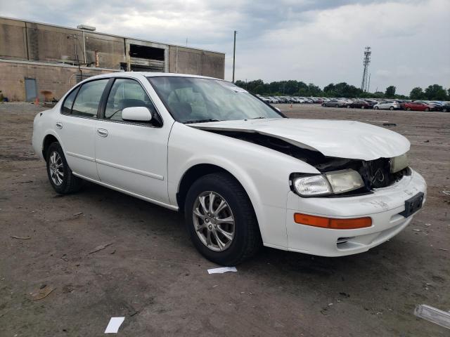 Photo 3 VIN: JN1CA21D1VT830633 - NISSAN MAXIMA 