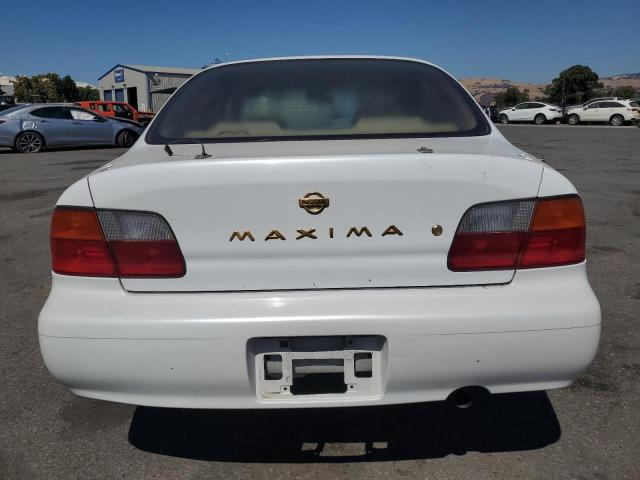 Photo 5 VIN: JN1CA21D2TT177484 - NISSAN MAXIMA GLE 