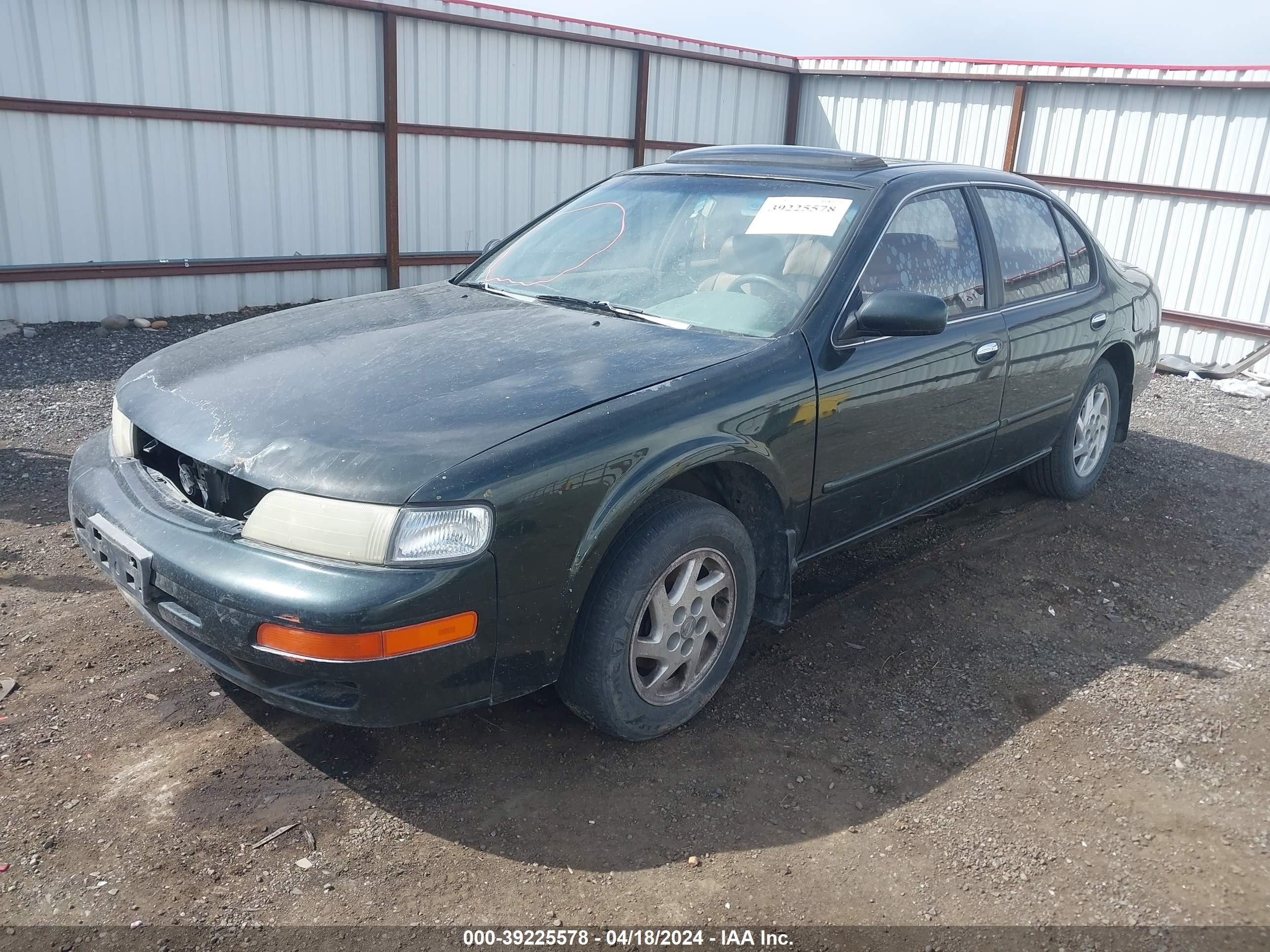 Photo 1 VIN: JN1CA21D3VT816362 - NISSAN MAXIMA 