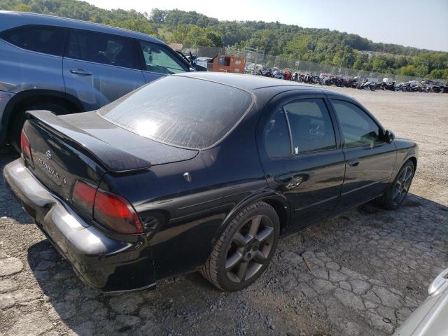 Photo 2 VIN: JN1CA21D3WT608967 - NISSAN MAXIMA GLE 