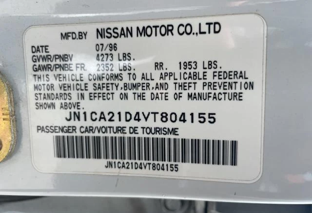 Photo 9 VIN: JN1CA21D4VT804155 - NISSAN MAXIMA GLE 