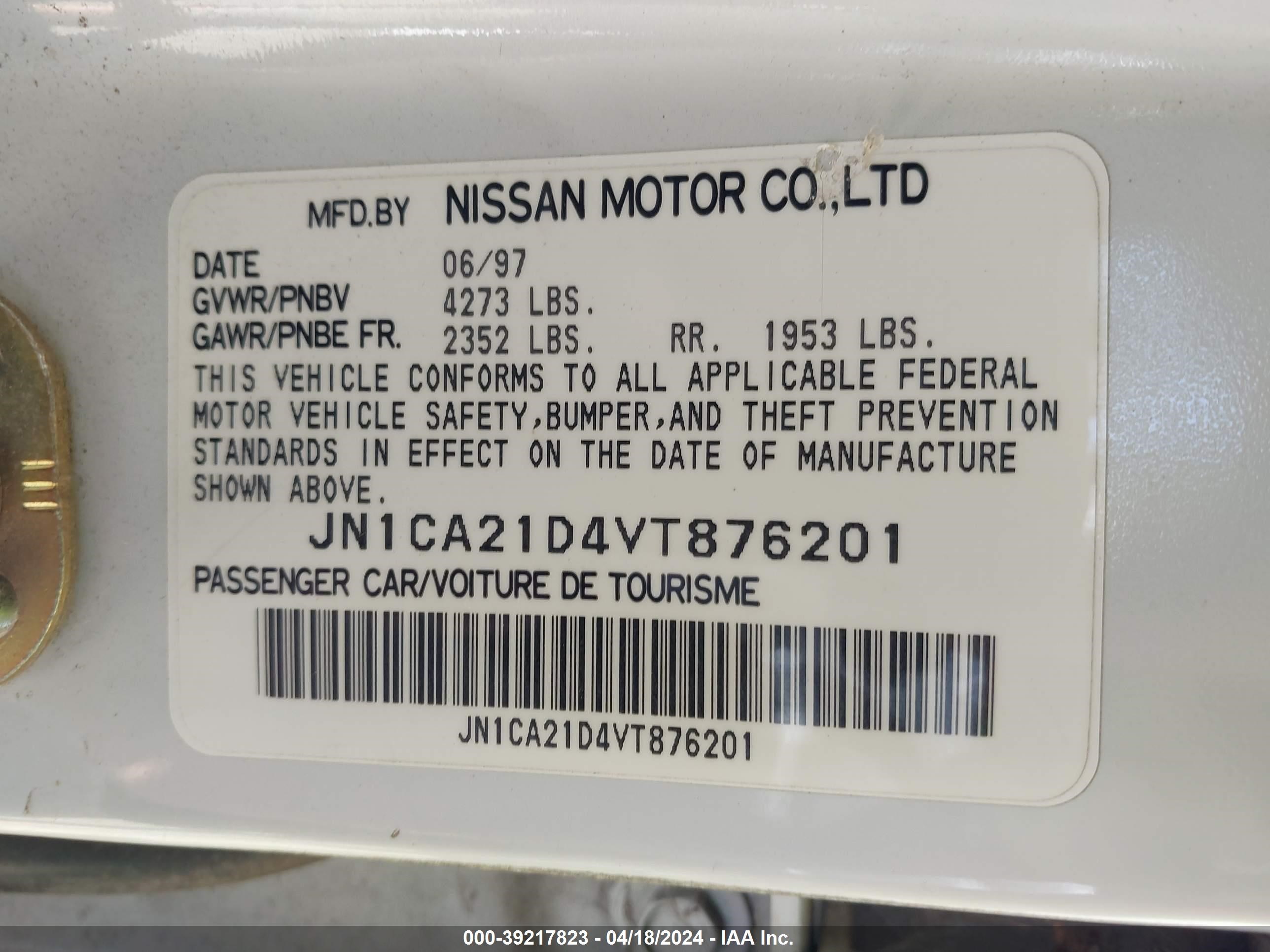 Photo 8 VIN: JN1CA21D4VT876201 - NISSAN MAXIMA 