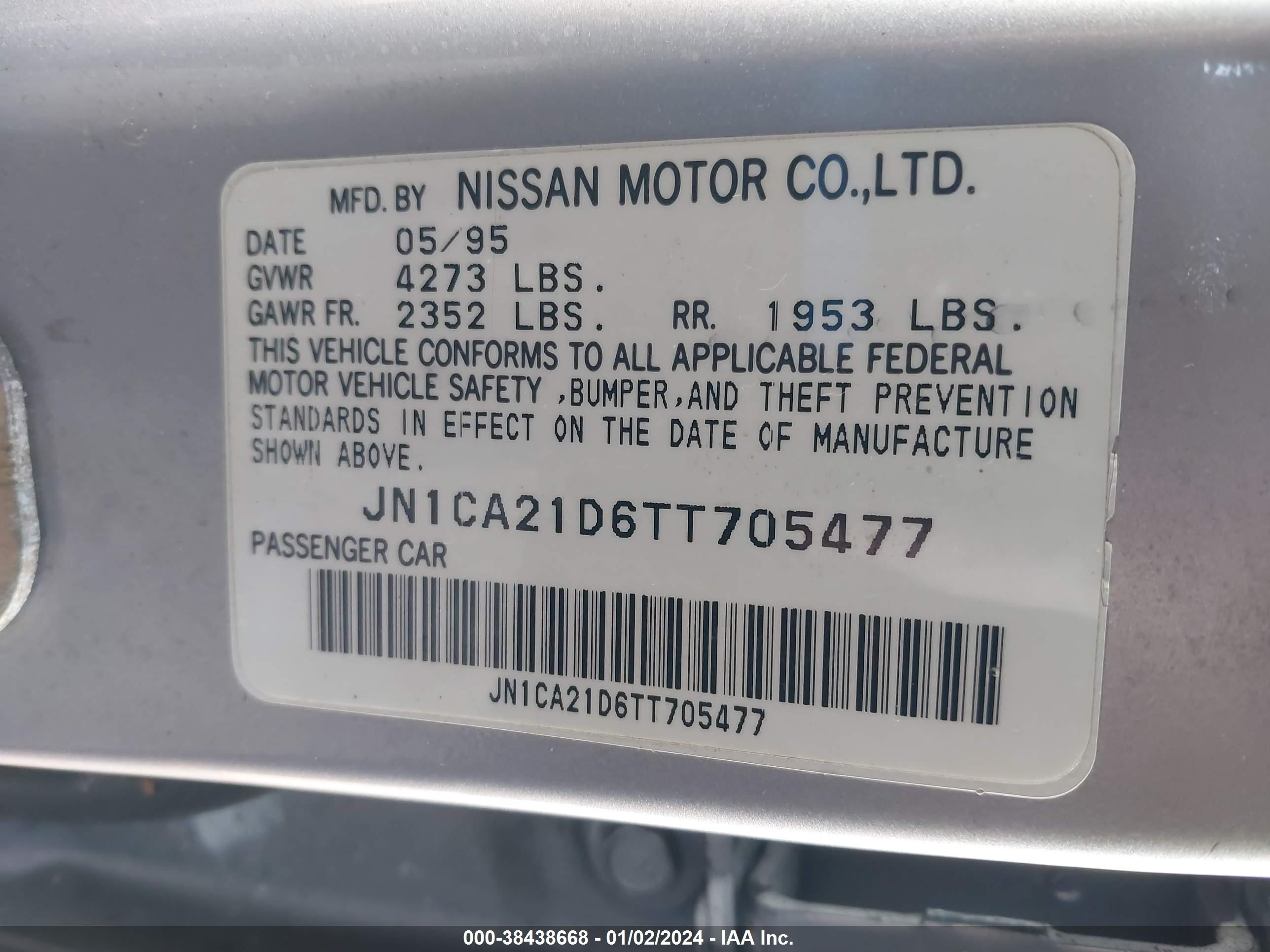 Photo 8 VIN: JN1CA21D6TT705477 - NISSAN MAXIMA 