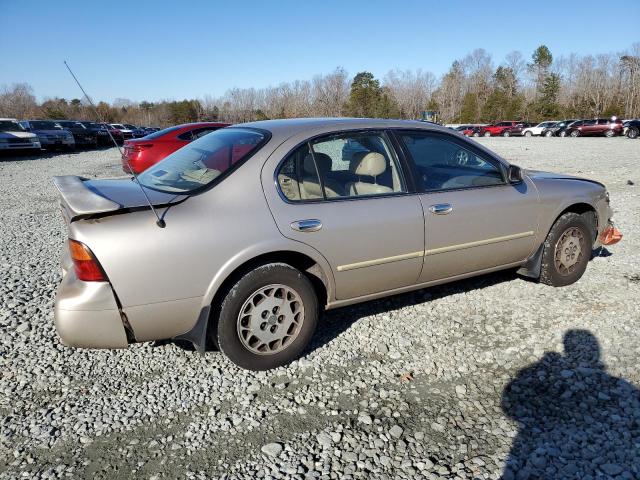 Photo 2 VIN: JN1CA21D7TT124621 - NISSAN MAXIMA 