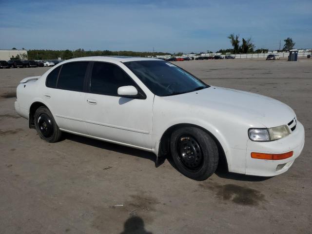 Photo 3 VIN: JN1CA21D8VT820472 - NISSAN MAXIMA GLE 