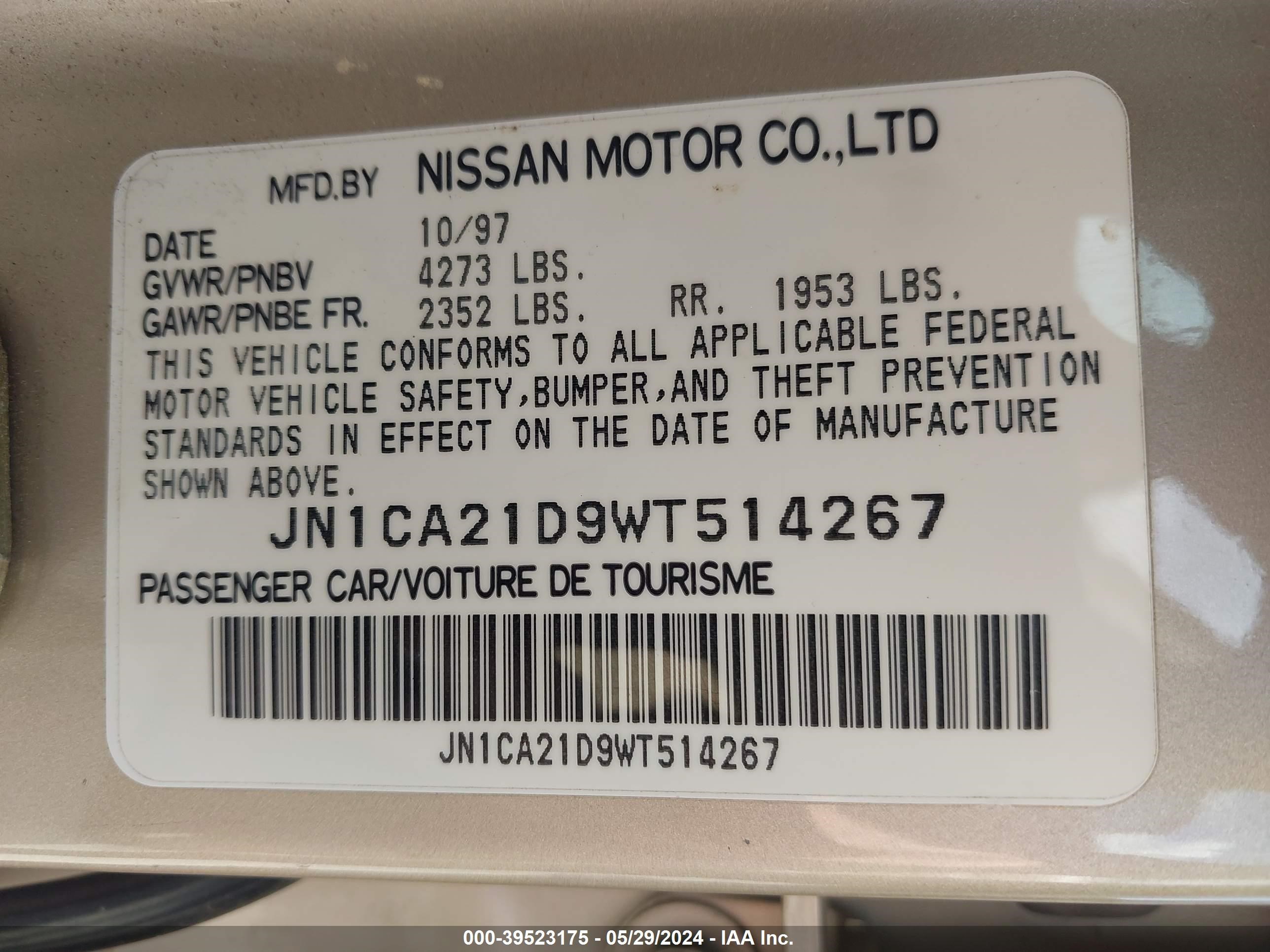 Photo 8 VIN: JN1CA21D9WT514267 - NISSAN MAXIMA 