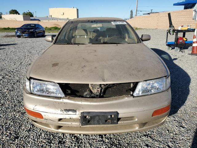 Photo 4 VIN: JN1CA21DXWT516335 - NISSAN MAXIMA 