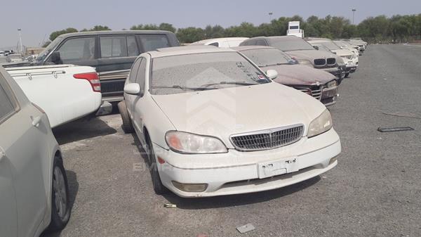 Photo 8 VIN: JN1CA31A0YT150061 - NISSAN MAXIMA 