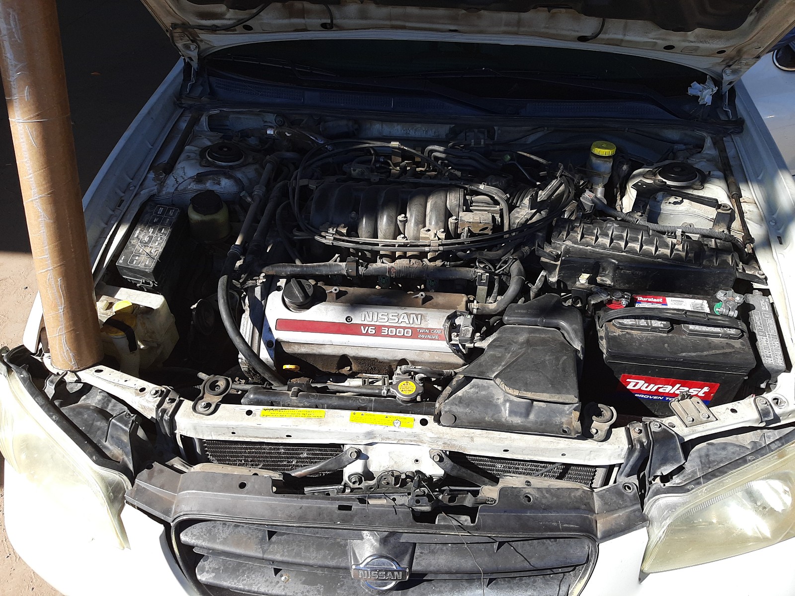 Photo 6 VIN: JN1CA31AXYT016836 - NISSAN MAXIMA GLE 