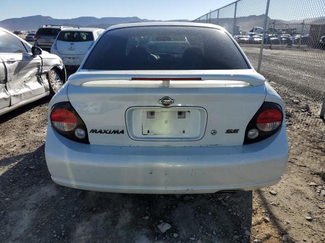 Photo 5 VIN: JN1CA31D1YT547191 - NISSAN MAXIMA 