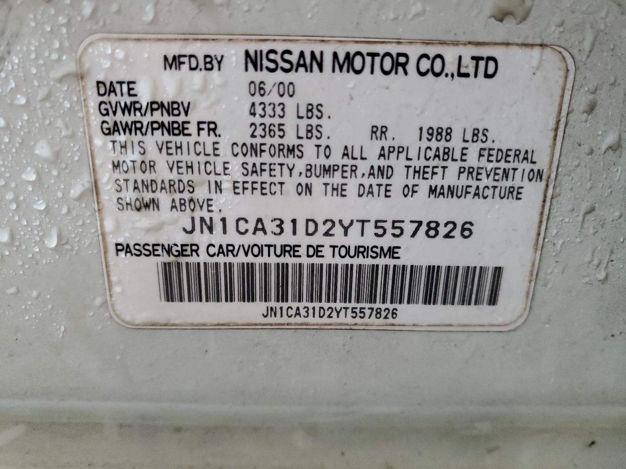 Photo 11 VIN: JN1CA31D2YT557826 - NISSAN MAXIMA 