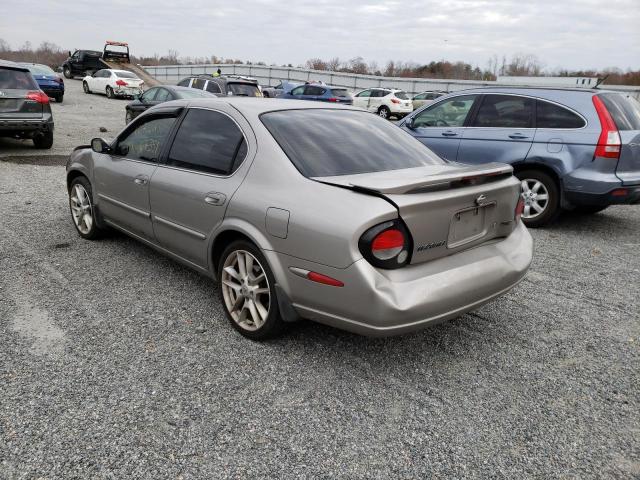 Photo 2 VIN: JN1CA31D5YT511391 - NISSAN MAXIMA GLE 