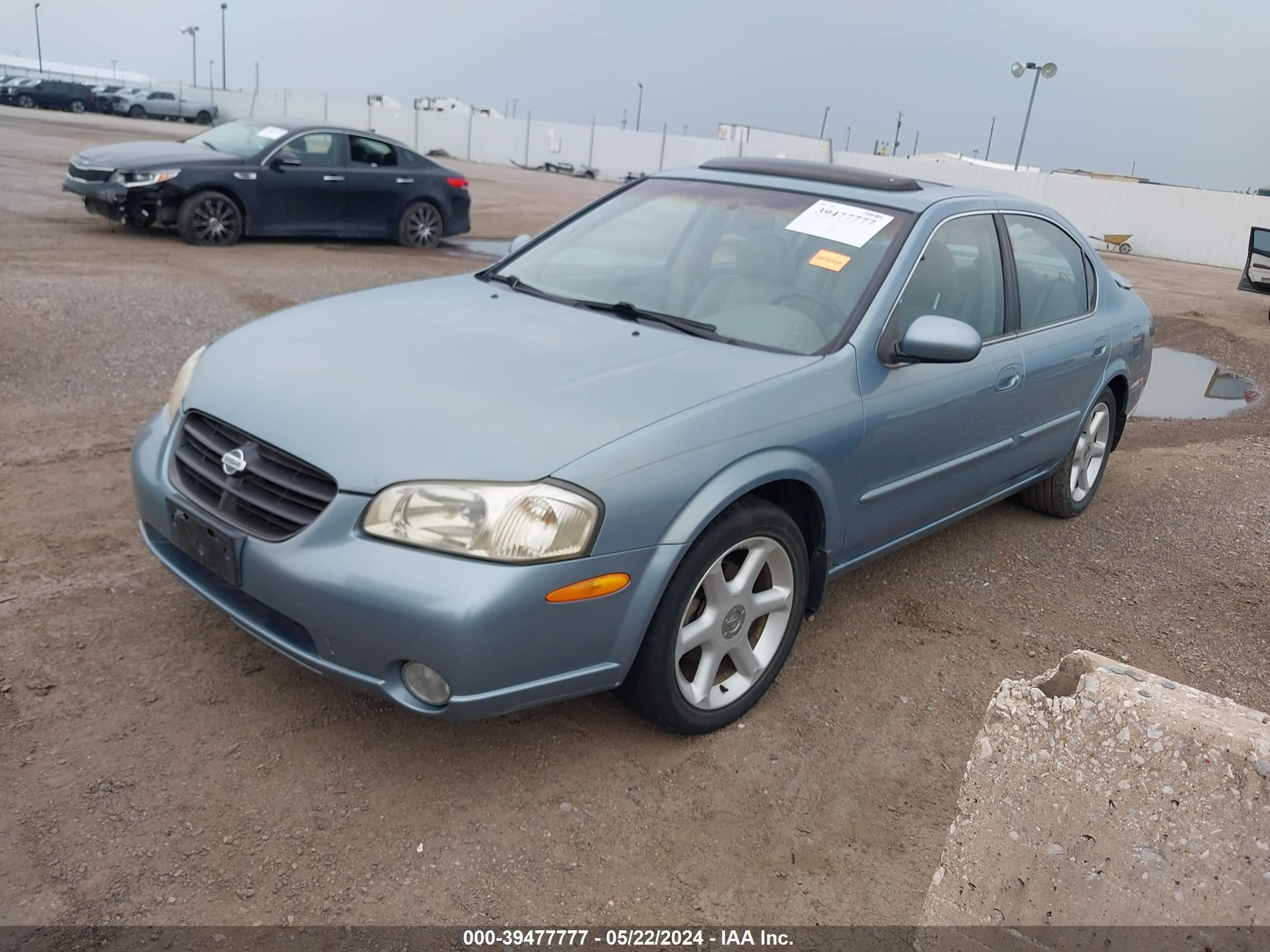 Photo 1 VIN: JN1CA31D8YT528783 - NISSAN MAXIMA 