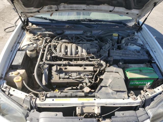 Photo 10 VIN: JN1CA31D8YT728837 - NISSAN MAXIMA GLE 