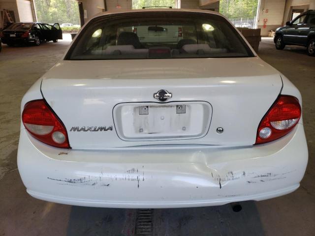 Photo 5 VIN: JN1CA31D9YT511278 - NISSAN MAXIMA 