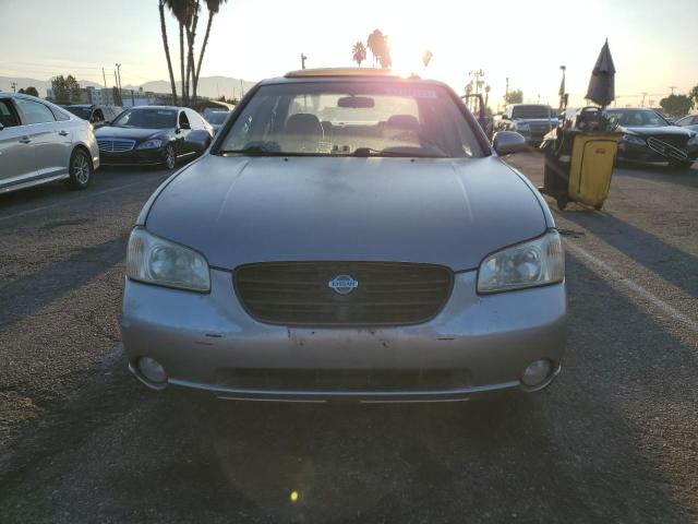 Photo 4 VIN: JN1CA31D9YT705874 - NISSAN MAXIMA GLE 