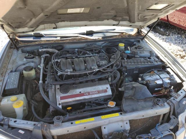 Photo 10 VIN: JN1CA31DX1T819890 - NISSAN MAXIMA GXE 