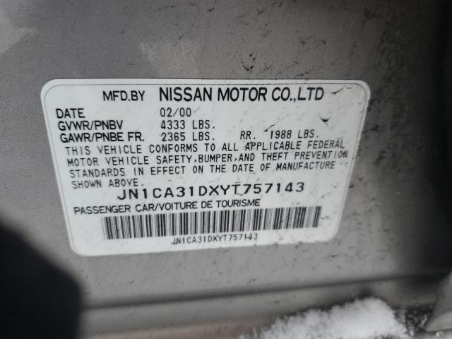 Photo 11 VIN: JN1CA31DXYT757143 - NISSAN MAXIMA GLE 