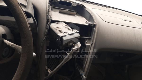 Photo 14 VIN: JN1CA31S02T571438 - NISSAN MAXIMA 