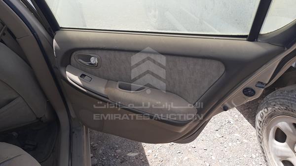 Photo 19 VIN: JN1CA31S02T571438 - NISSAN MAXIMA 