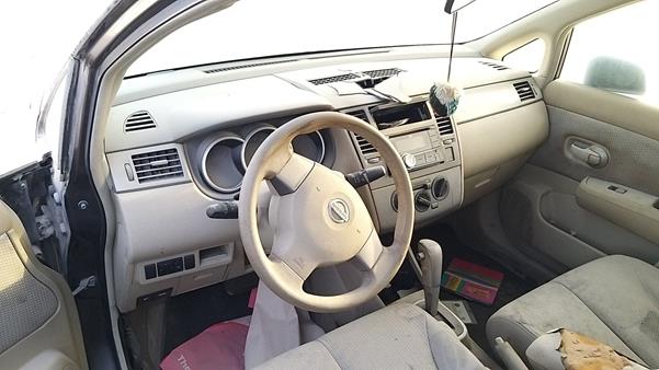 Photo 9 VIN: JN1CC11C48T009963 - NISSAN TIIDA 