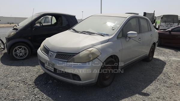 Photo 3 VIN: JN1CC11C48T015813 - NISSAN TIIDA 