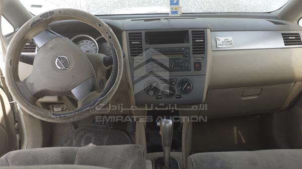 Photo 13 VIN: JN1CC11C79T035409 - NISSAN TIIDA 