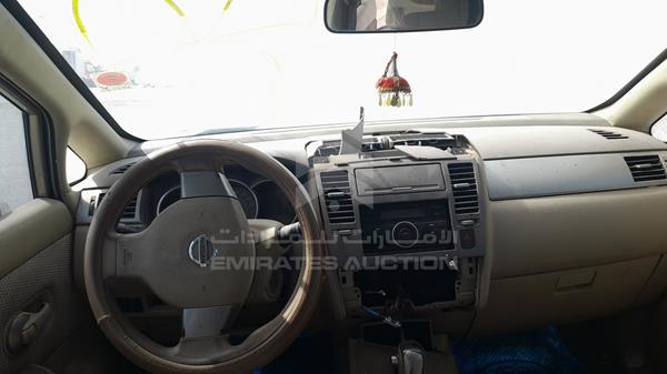 Photo 11 VIN: JN1CC11C88T016415 - NISSAN TIIDA 