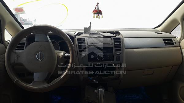 Photo 17 VIN: JN1CC11C88T016415 - NISSAN TIIDA 