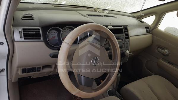 Photo 10 VIN: JN1CC11C89T032373 - NISSAN TIIDA 