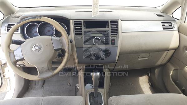 Photo 15 VIN: JN1CC11CX7T013899 - NISSAN TIIDA 