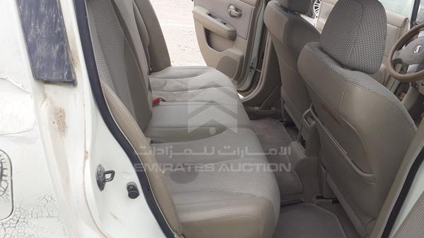 Photo 18 VIN: JN1CC13C08T011271 - NISSAN TIIDA 